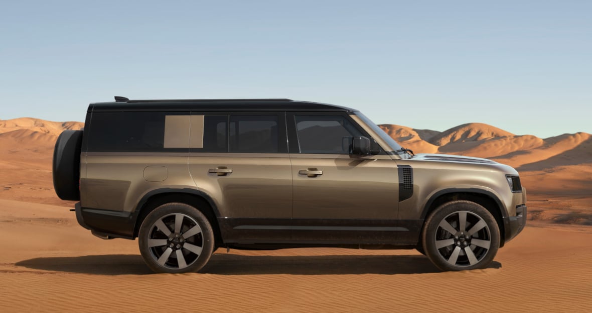 Land Rover Defender 130 in Georgia